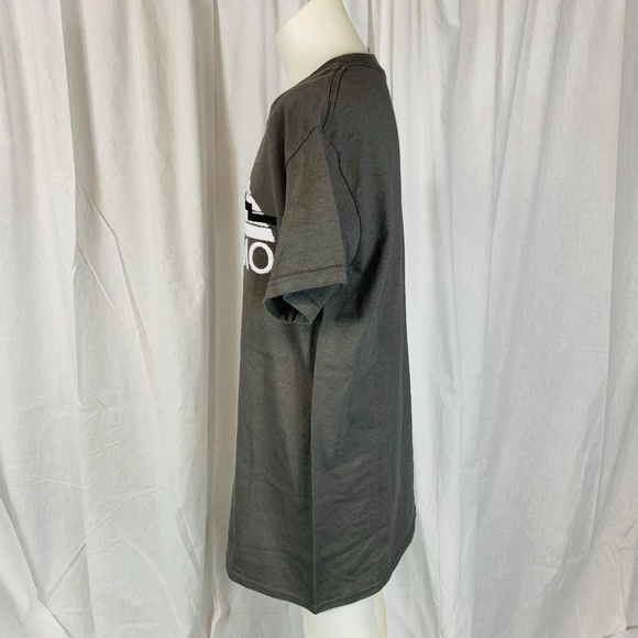 The Alamo Raised Print Spell Out Gray Crew Neck Sm - Picture 4 of 8